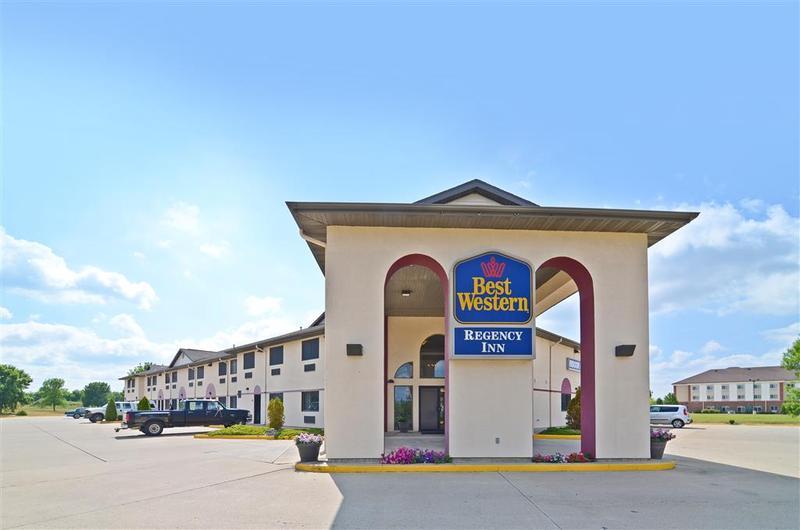 Baymont By Wyndham Danville Il Exterior photo